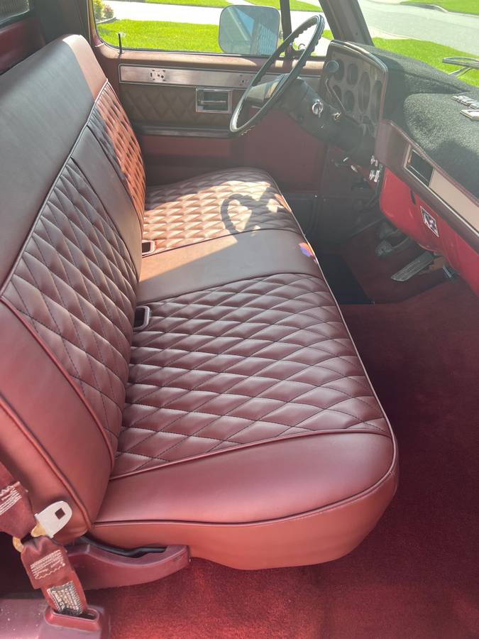 Chevy-silverado-3500-1987-red-9