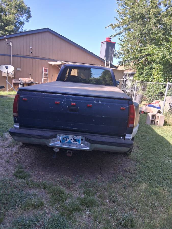 Chevy-silverado-3500-diesel-1993-blue-1