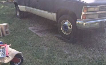 Chevy-silverado-3500-diesel-1993-blue-2