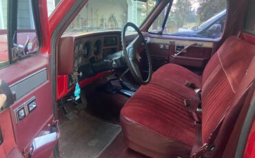 Chevy-silverado-4x4-pickup-1987-red