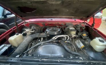 Chevy-silverado-4x4-pickup-1987-red-4