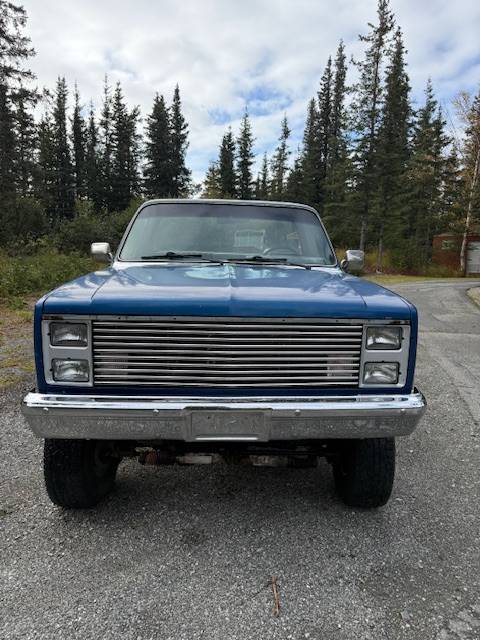 Chevy-silverado-k20-1986-blue-1