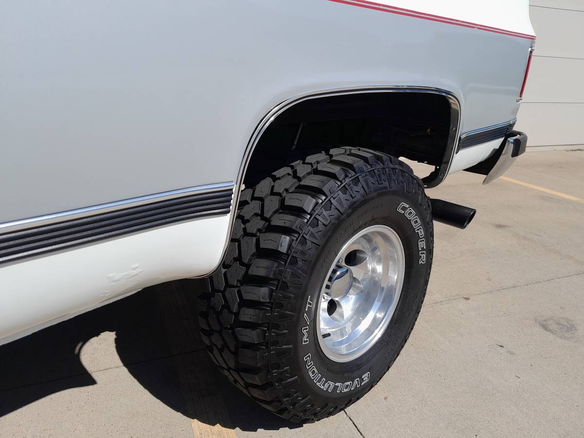 Chevy-silverado-k5-blazer-1989-3