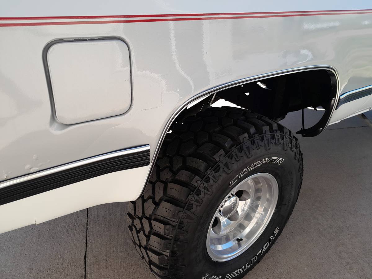 Chevy-silverado-k5-blazer-1989-4