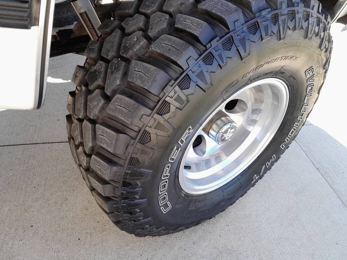 Chevy-silverado-k5-blazer-1989-7