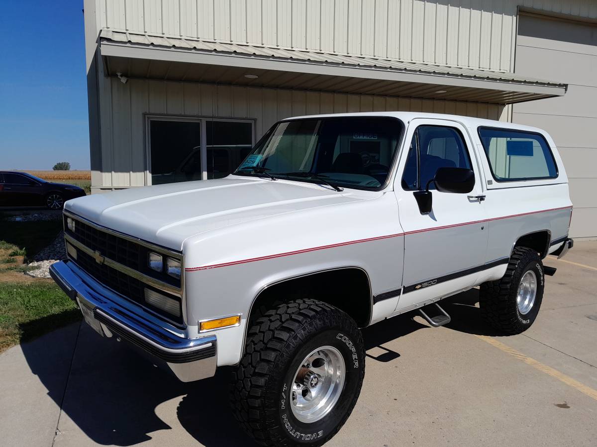 Chevy-silverado-k5-blazer-1989