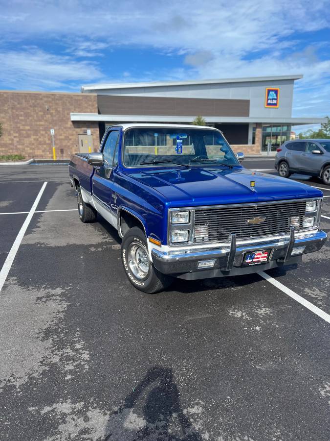 Chevy-silverado-pick-up-1987-blue-11