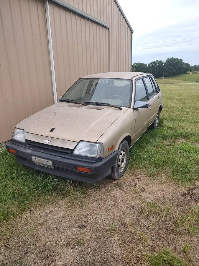 Chevy-sprint-1987-brown-2