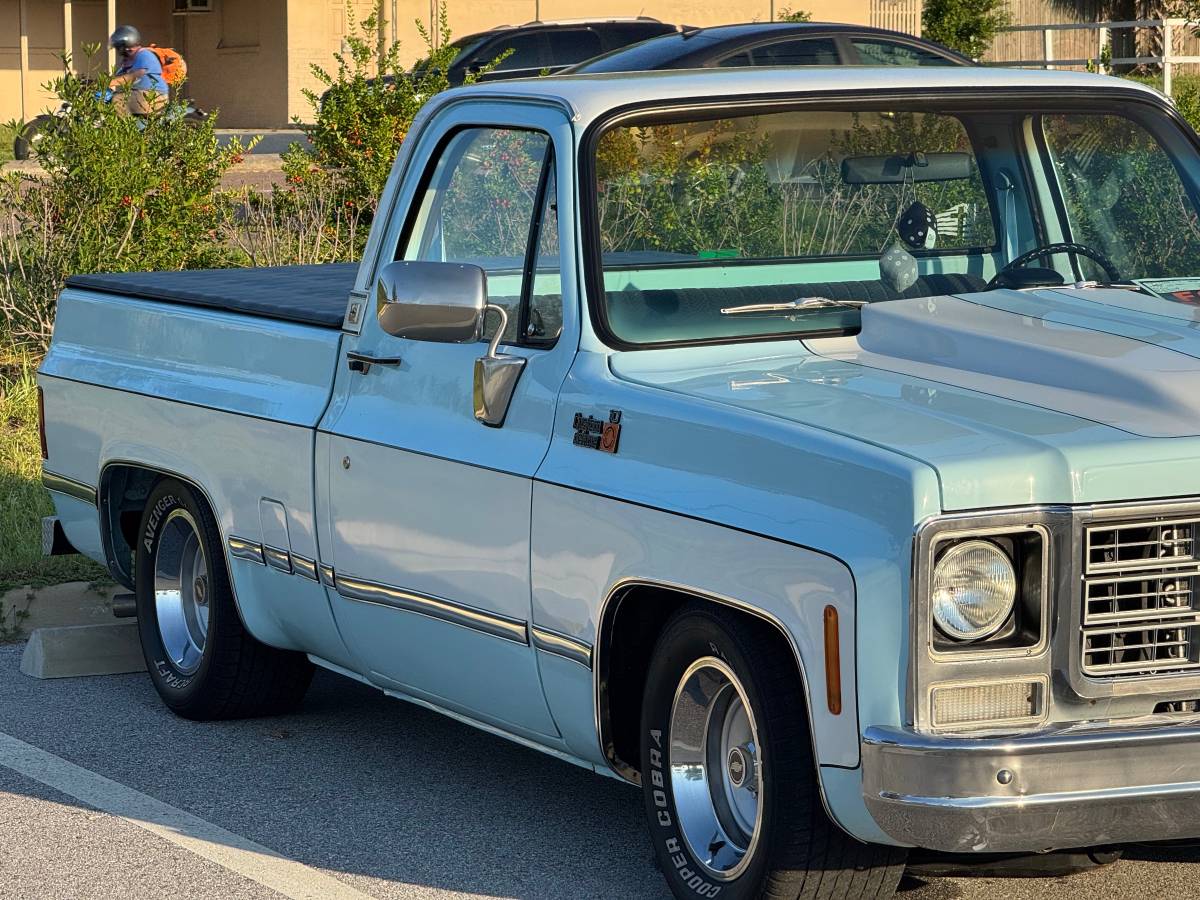 Chevy-squarebody-c-10-1979-blue-8