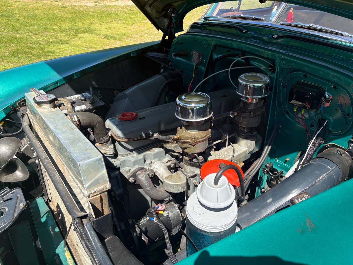 Chevy-station-wagon-1952-green-3
