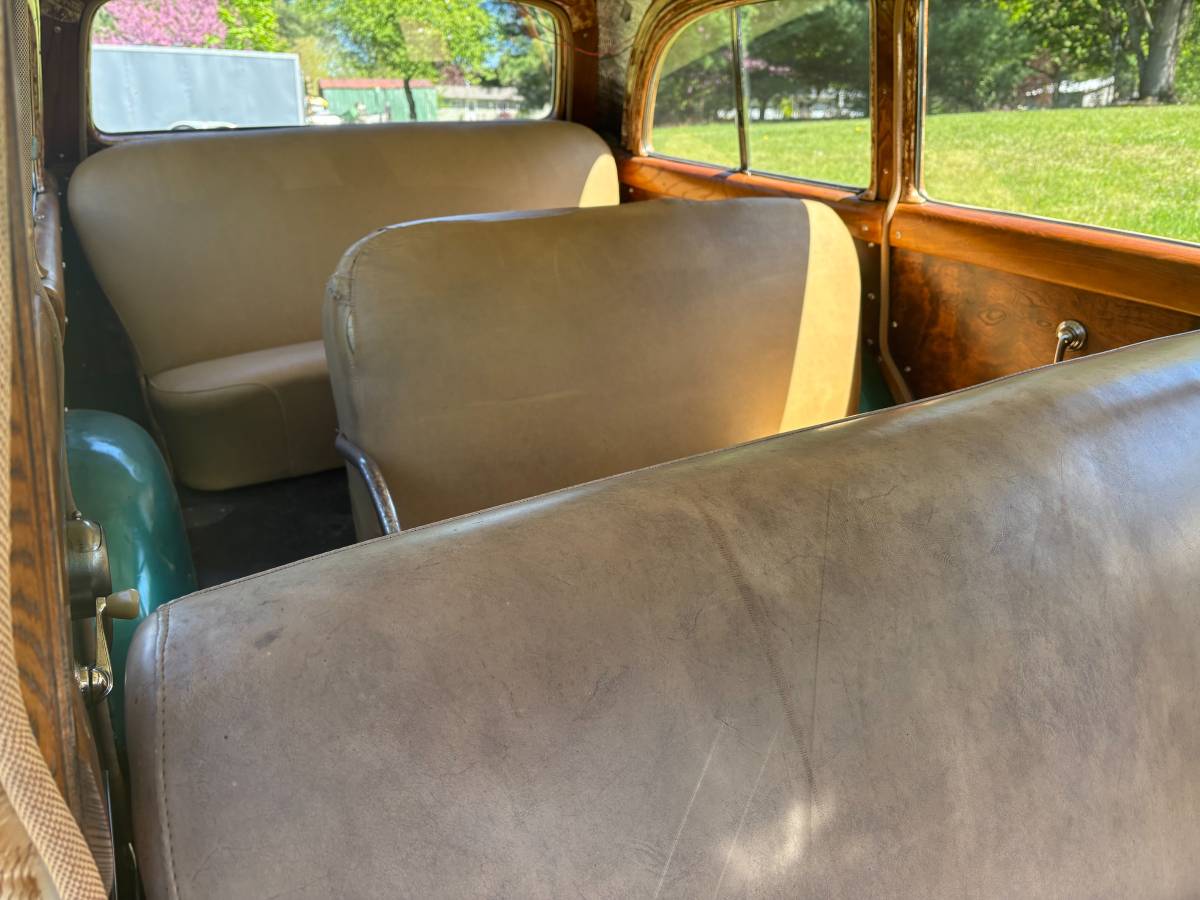 Chevy-station-wagon-1952-green-4