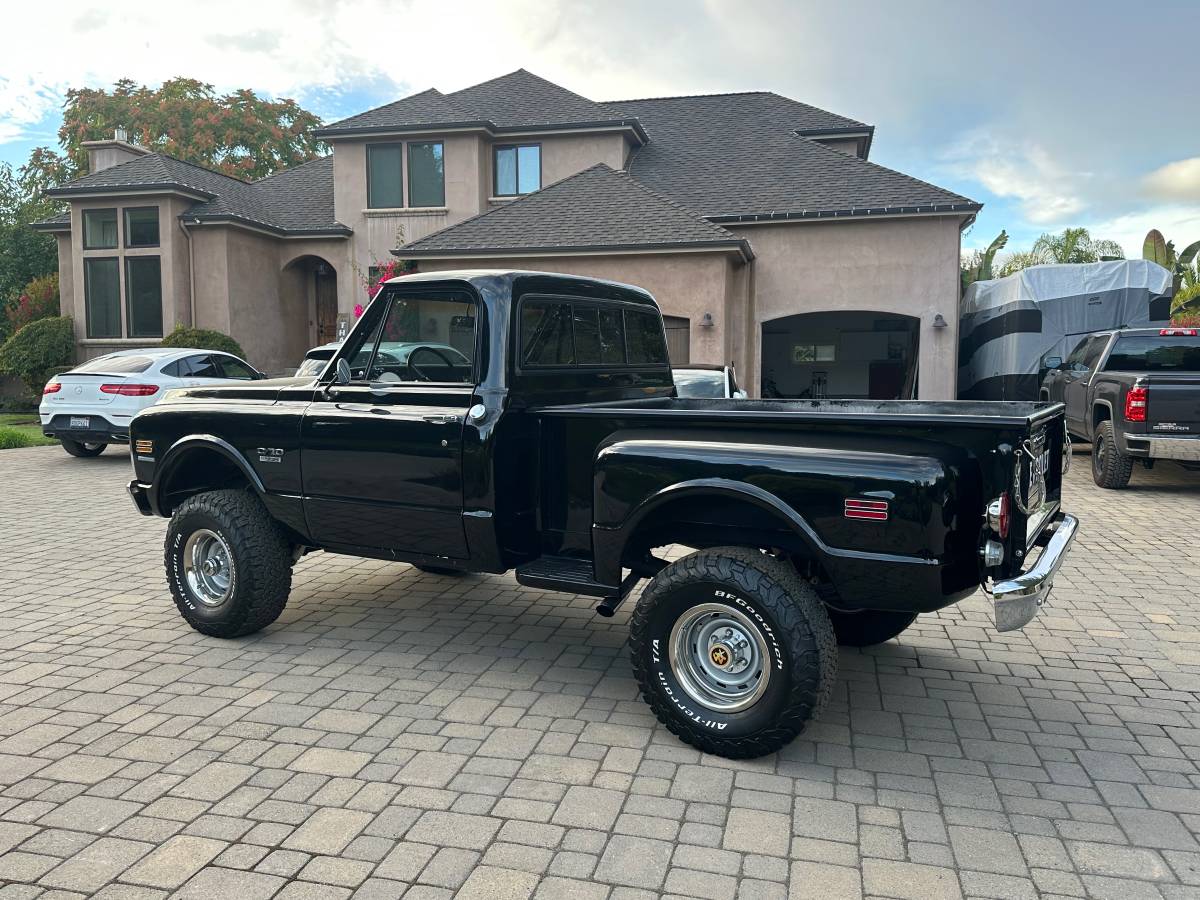 Chevy-stepside-1970-black-2