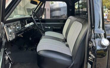 Chevy-stepside-1970-black-3