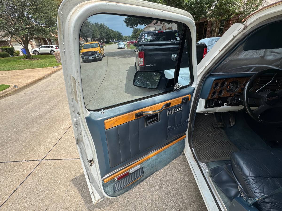 Chevy-suburban-1500-1991-18