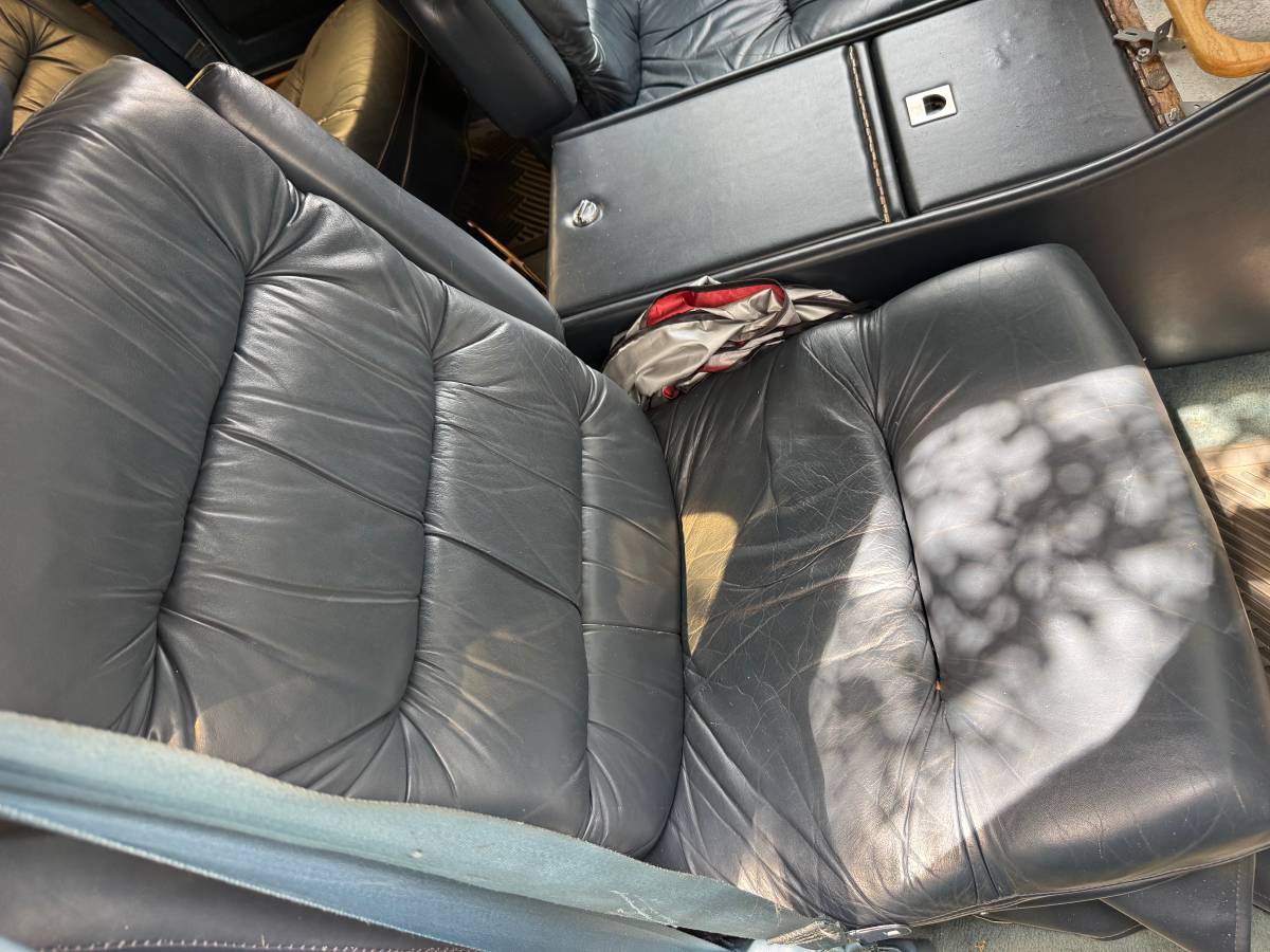 Chevy-suburban-1500-1991-4