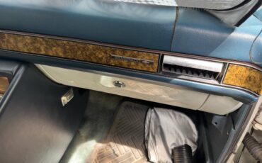 Chevy-suburban-1500-1991-7