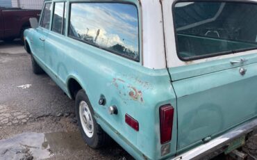 Chevy-suburban-1968-custom-1