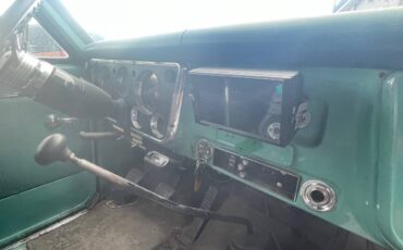 Chevy-suburban-1968-custom-7