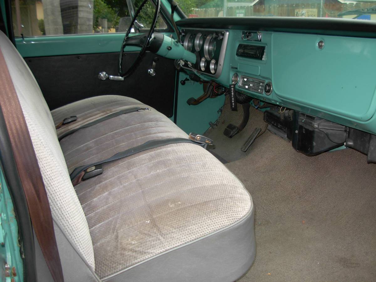 Chevy-suburban-1972-6