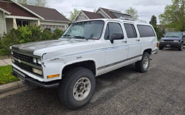 Chevy-suburban-1991-white