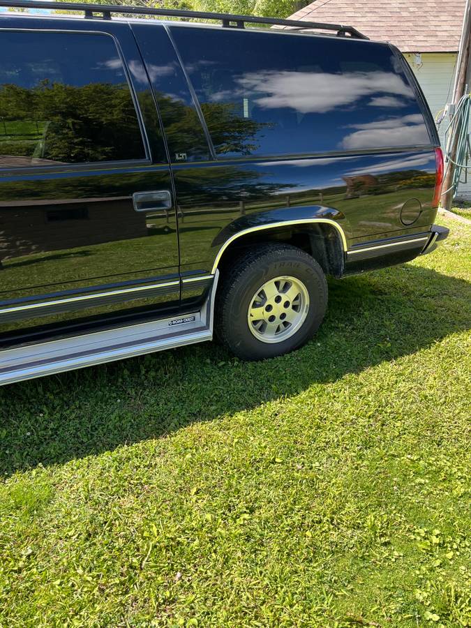 Chevy-suburban-1995-5