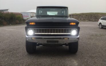 Chevy-suburban-2500-diesel-1963-14