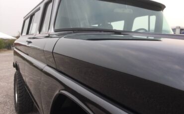 Chevy-suburban-2500-diesel-1963-17