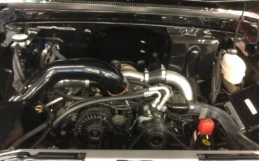 Chevy-suburban-2500-diesel-1963-3