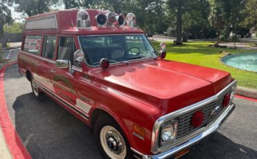 Chevy-suburban-ambulance-1972-5