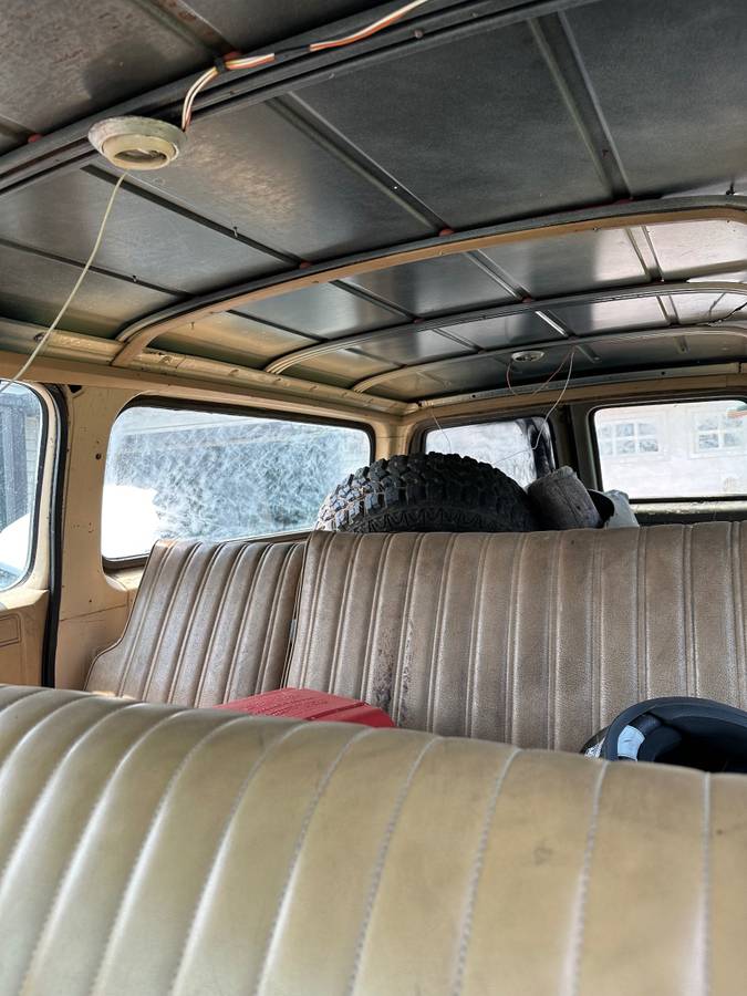 Chevy-suburban-lt-4x4-1986-brown-4