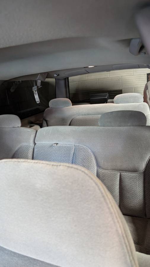 Chevy-suburban-lt-4x4-1995-black-6