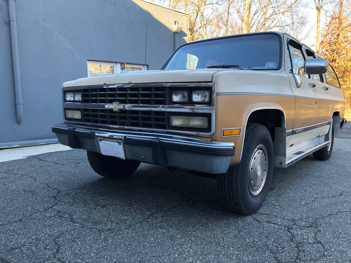Chevy-suburban-r2500-1991-1