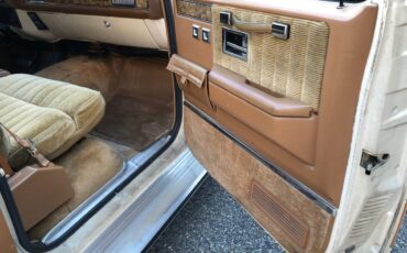 Chevy-suburban-r2500-1991-13
