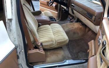 Chevy-suburban-r2500-1991-16