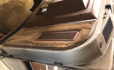Chevy-suburban-r2500-1991-23