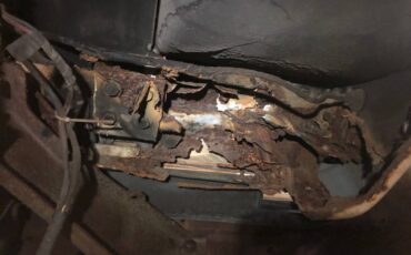 Chevy-suburban-r2500-1991-7