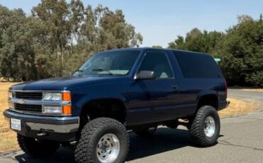 Chevy-tahoe-4x4-1995-blue-10