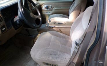 Chevy-tahoe-ltz-4wd-1995-brown-6
