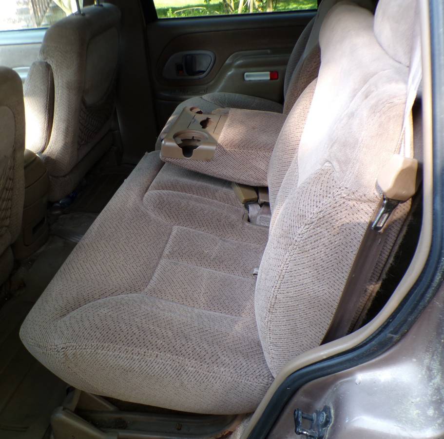 Chevy-tahoe-ltz-4wd-1995-brown-7