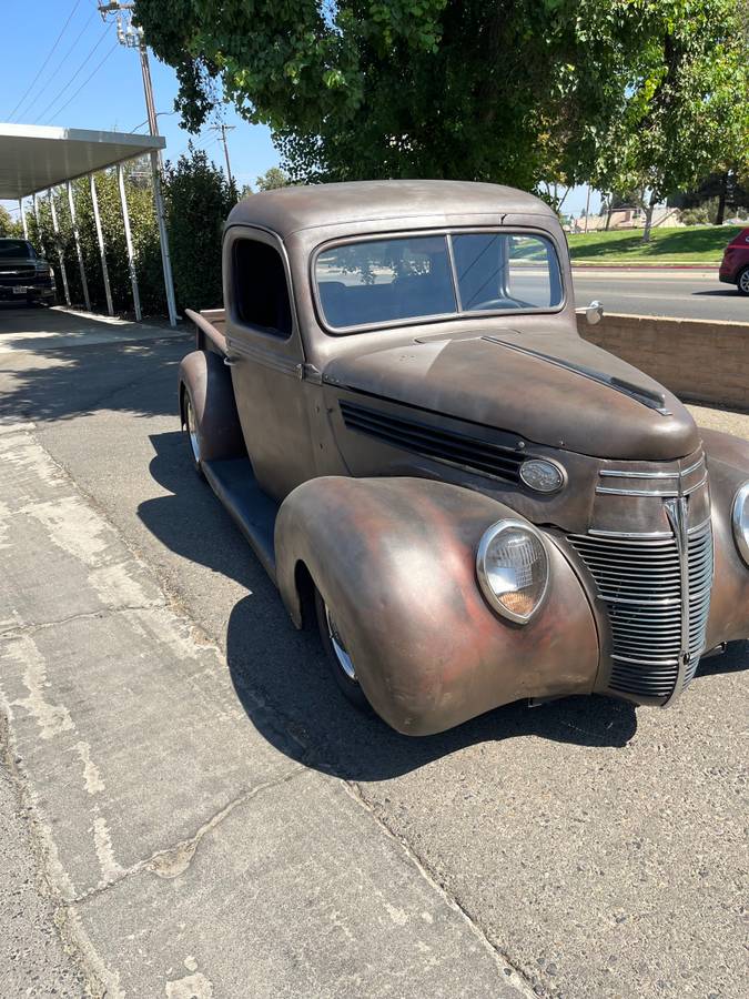 Chevy-truck-1938-brown
