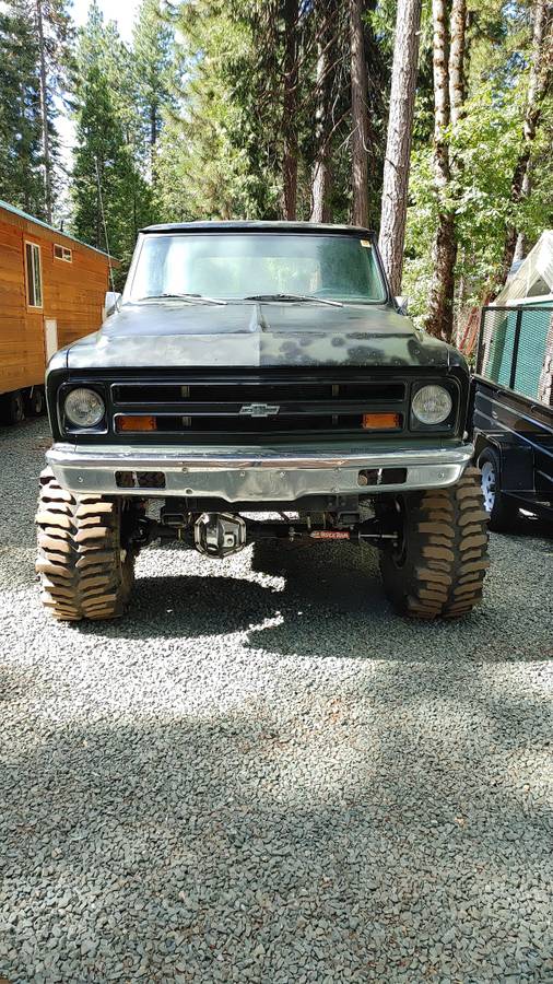 Chevy-truck-1967-green-7