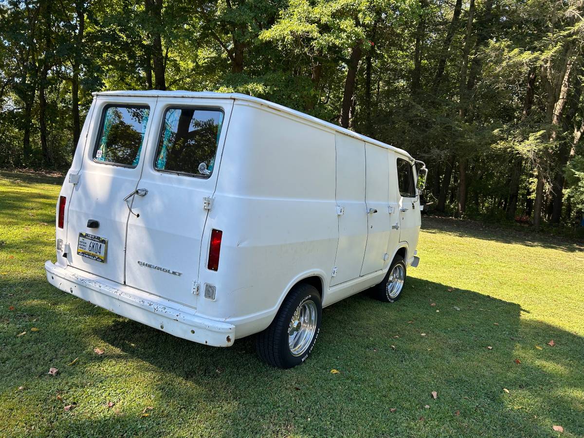 Chevy-van-1967-1