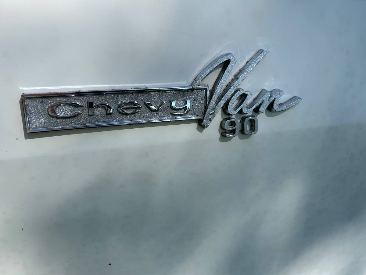 Chevy-van-1967-5