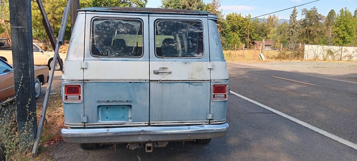 Chevy-van-1977-1