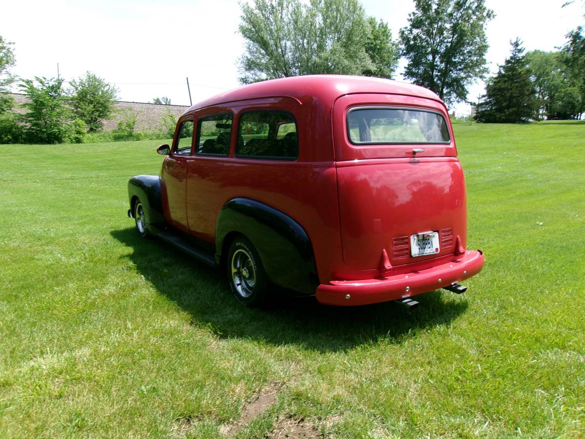 Chey-suburban-1949-4