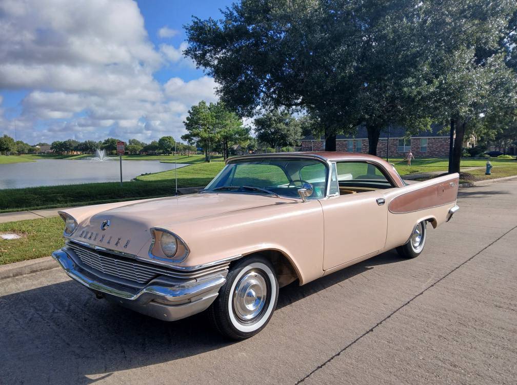 Chrysler-1957-10