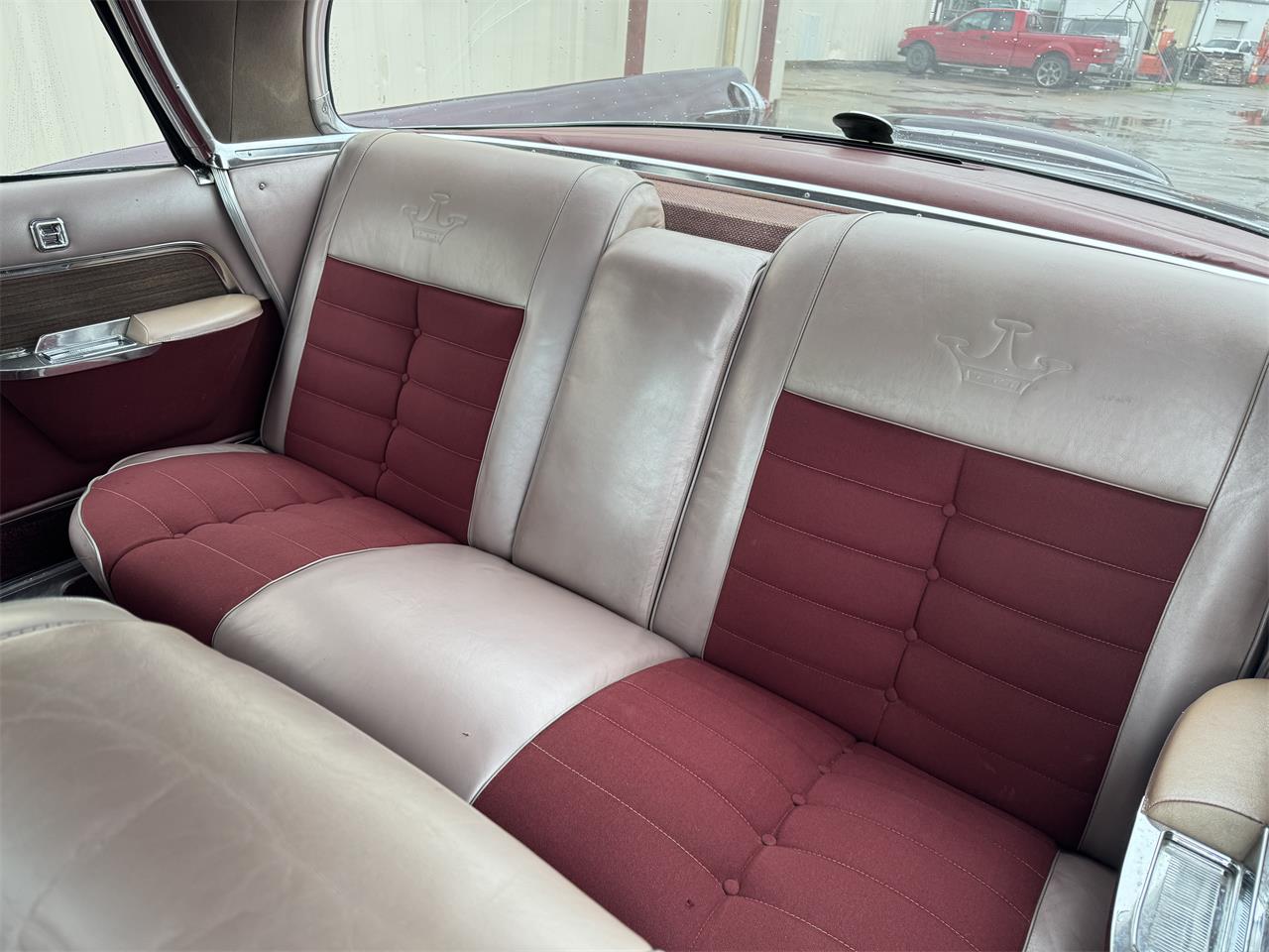 Chrysler-300-1959-Maroon-Maroon-and-White-3