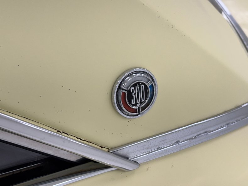 Chrysler-300-1966-Daffodil-Yellow-Black-15