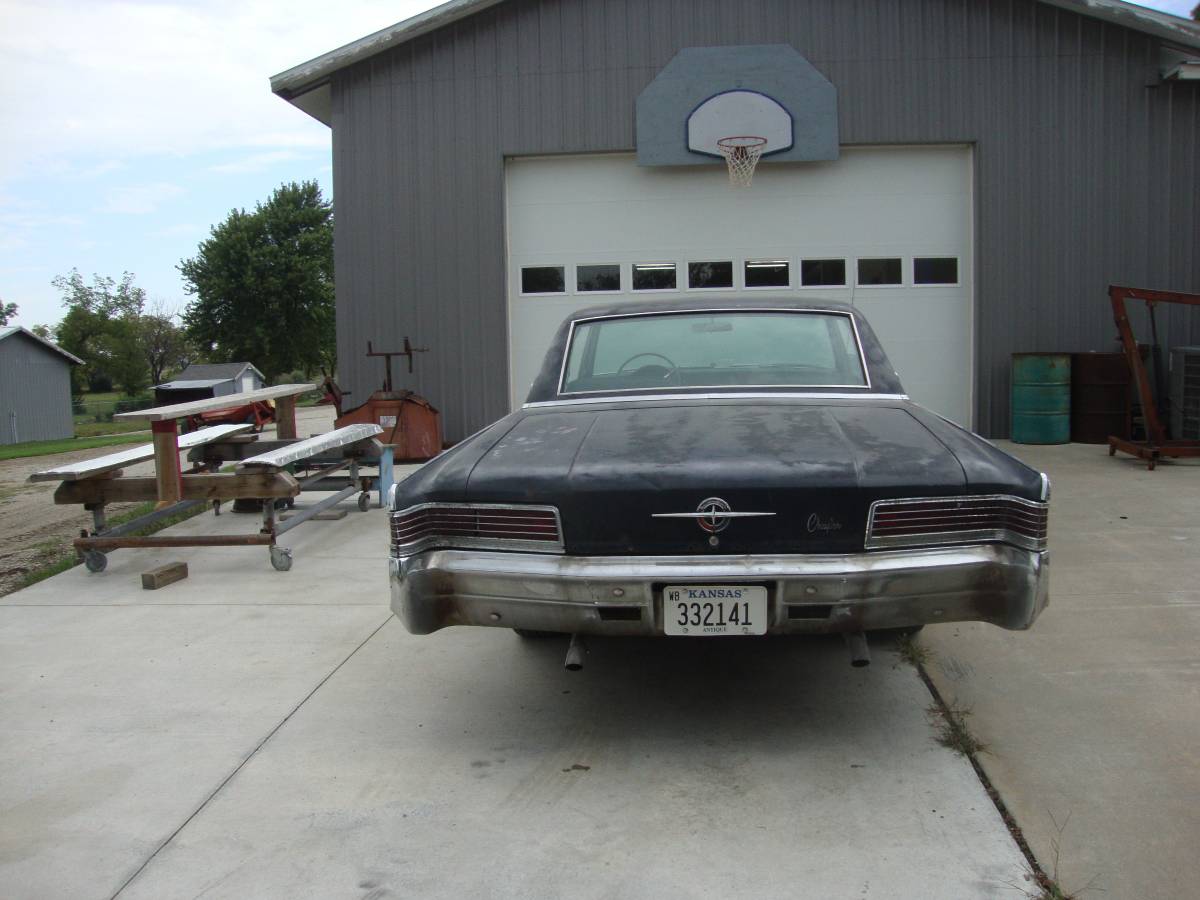 Chrysler-300-1966-blue-12