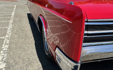 Chrysler-300-1968-Red-Black-1
